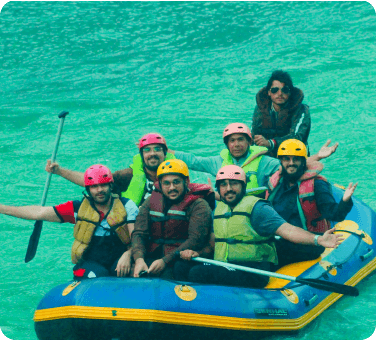  Group Boating